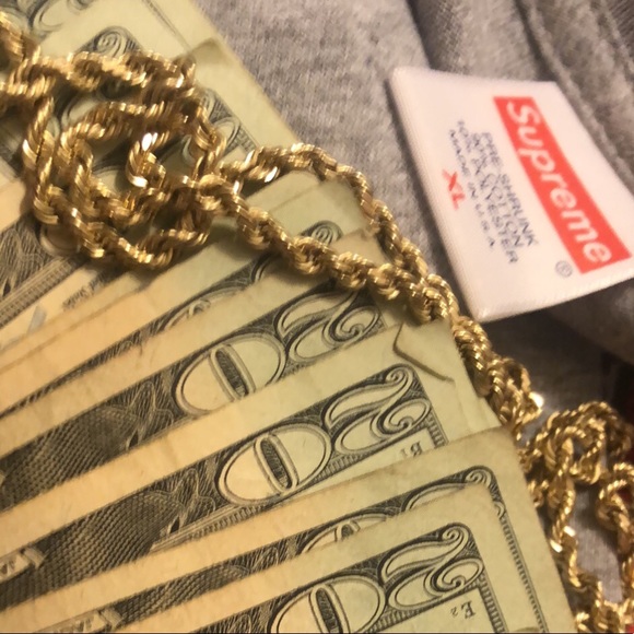 Meet your Posher, Josh - Picture 1 of 1